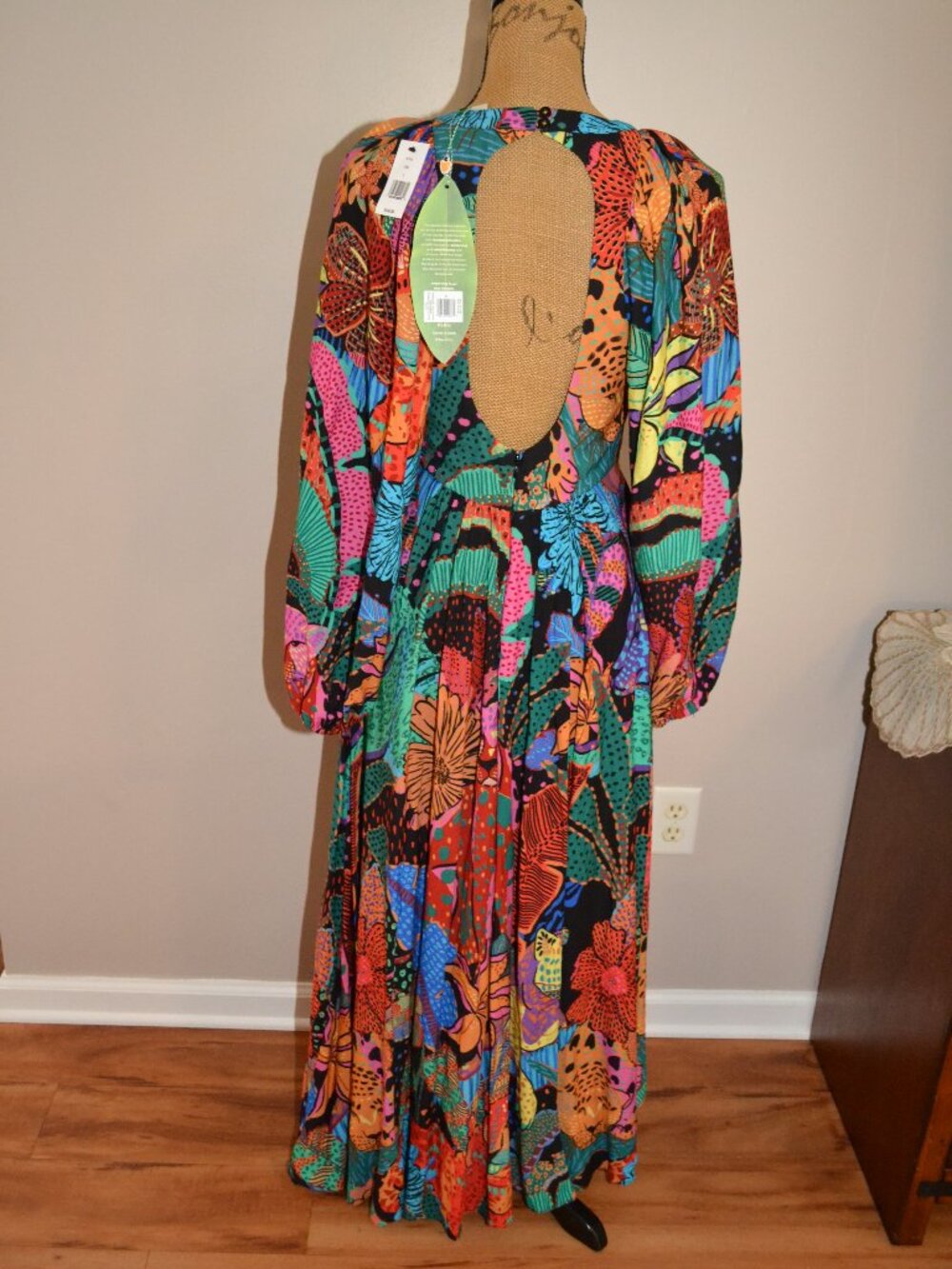 NWT Farm Rio Bobo Tropical Cool Leopards Maxi Dress Size Small Cutout Back $245 - Picture 10 of 14